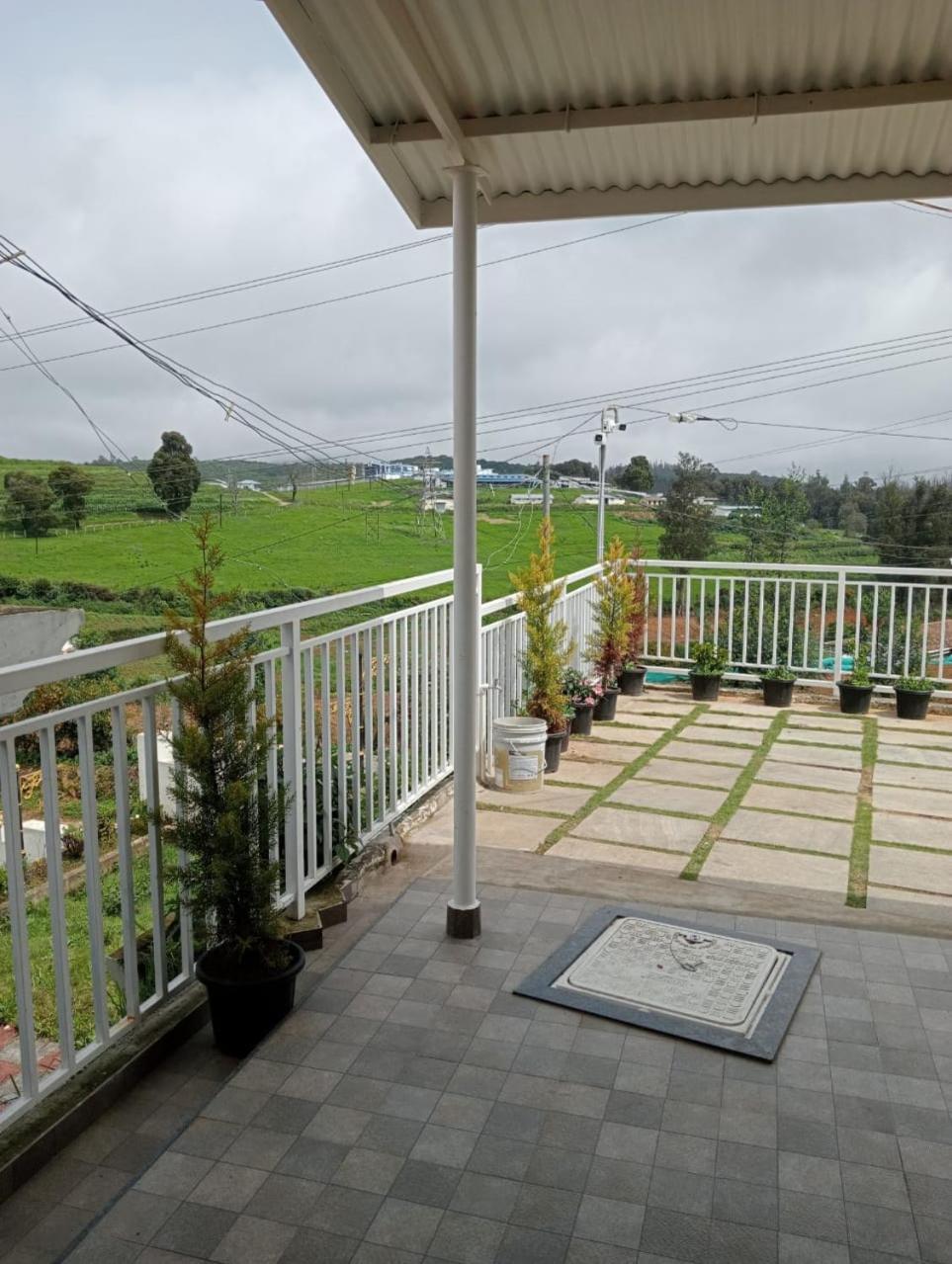 Haze Cottage- Ma Cottage Уті Екстер'єр фото